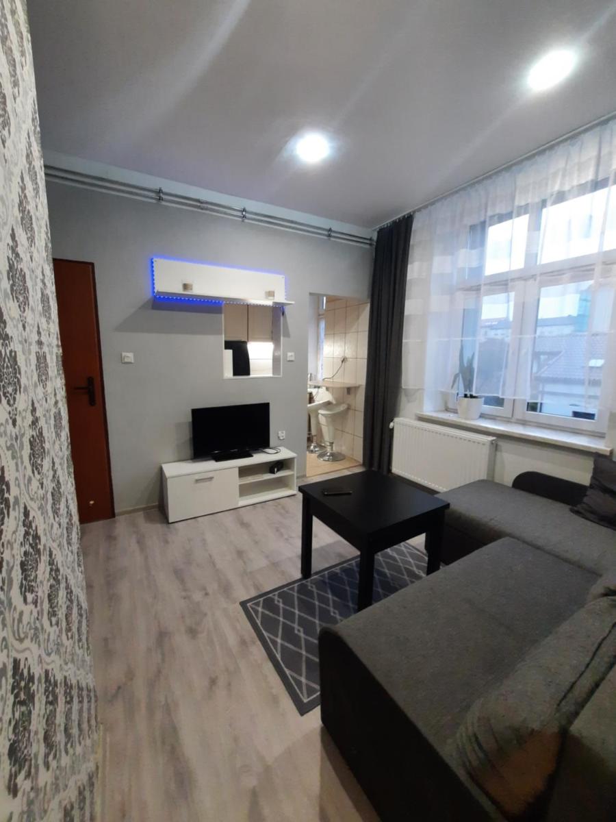 Kawalerka w centrum Chrzanowa - Housity