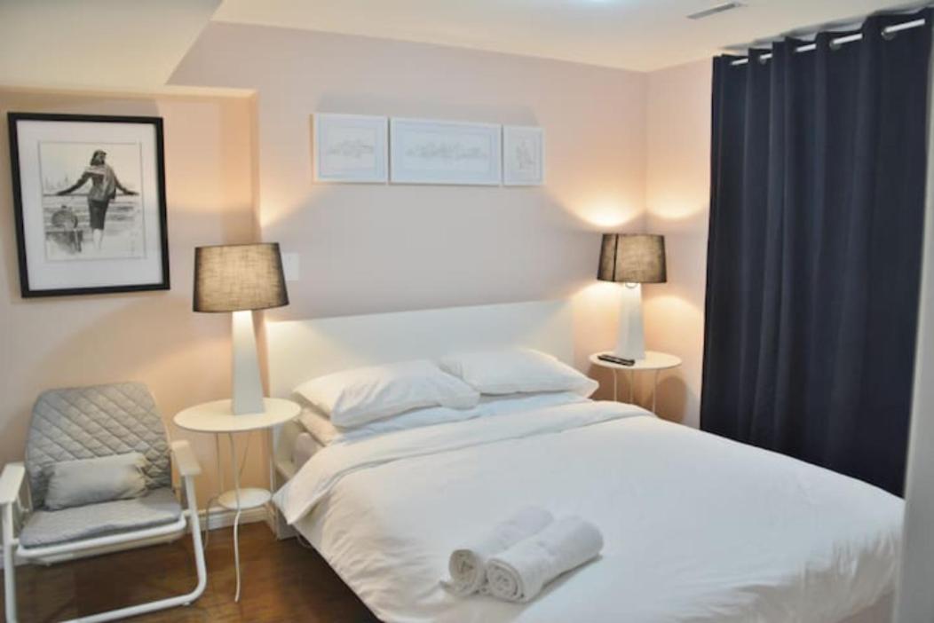 Beautiful and spacious Basement Apartment - Housity