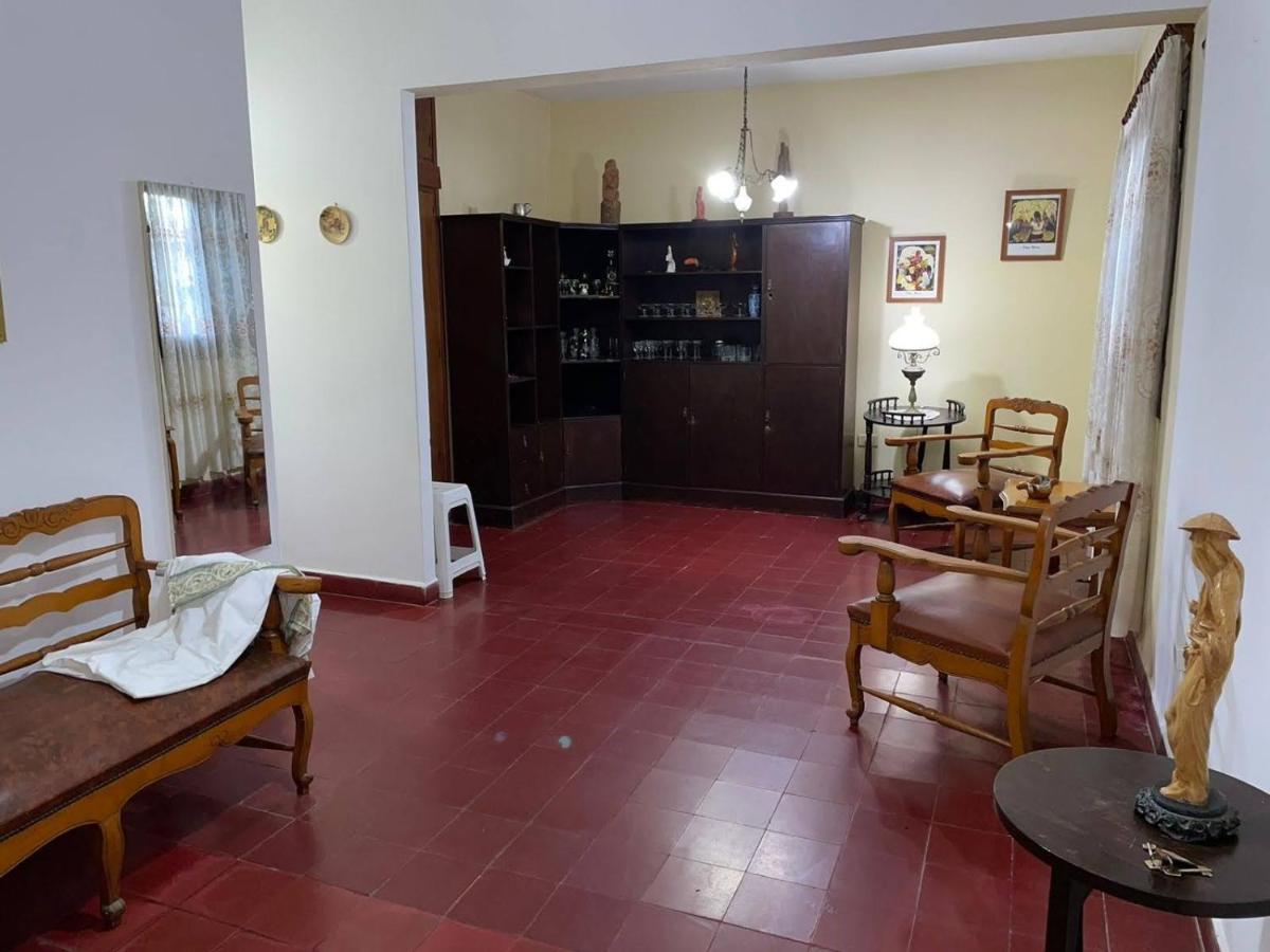 Suitetrails - Casa excelente ubicación con cochera y 2 baños