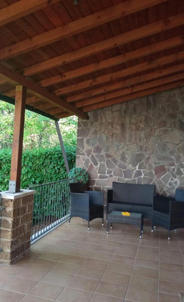 Suitetrails - La Casa Sull'aia,AV
