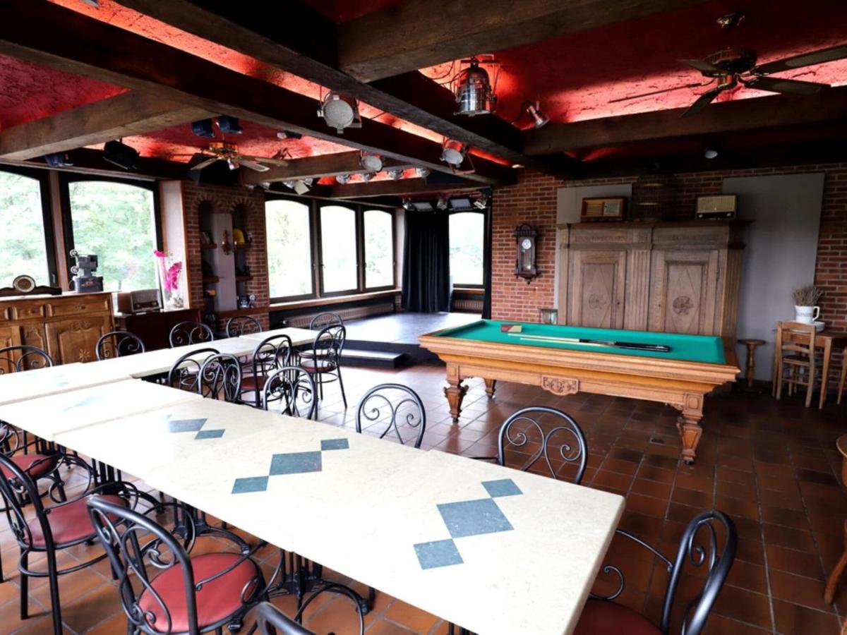 House in Rochefort with large park where the Ave flows - Housity