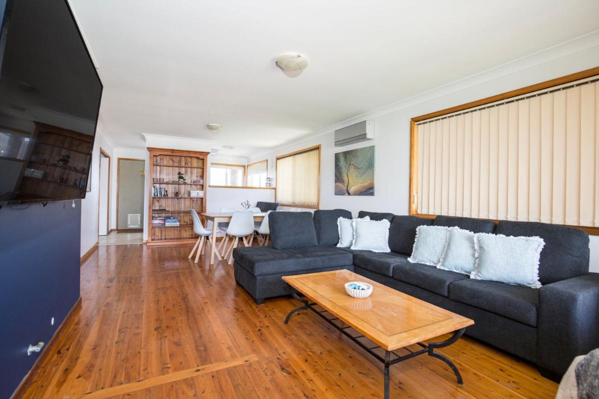 Rockpool Pet Friendly 1 Min Walk to Beach - Housity