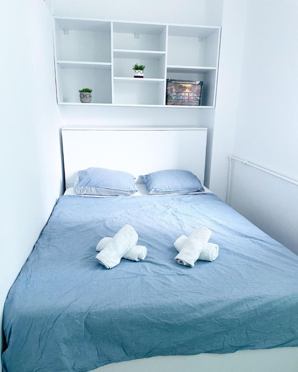 Suitetrails - WHITE APARTMENT