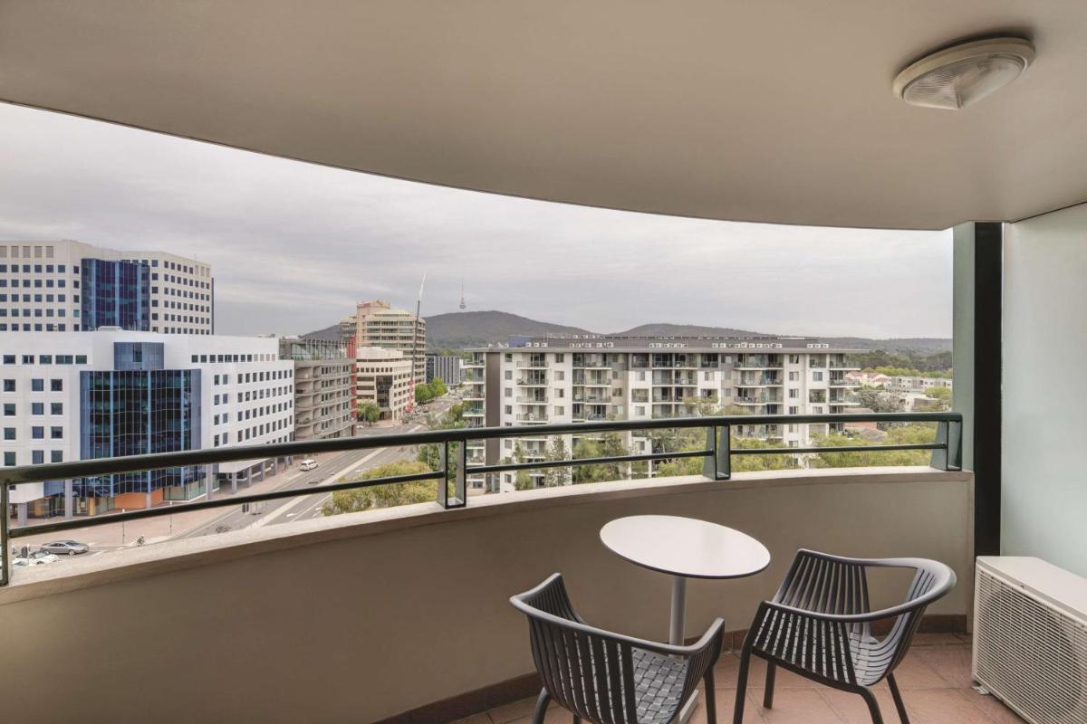 Adina Serviced Apartments Canberra James Court - Housity