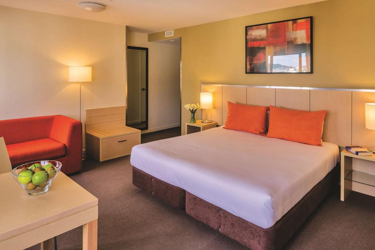Suitetrails - Travelodge Hotel Wellington