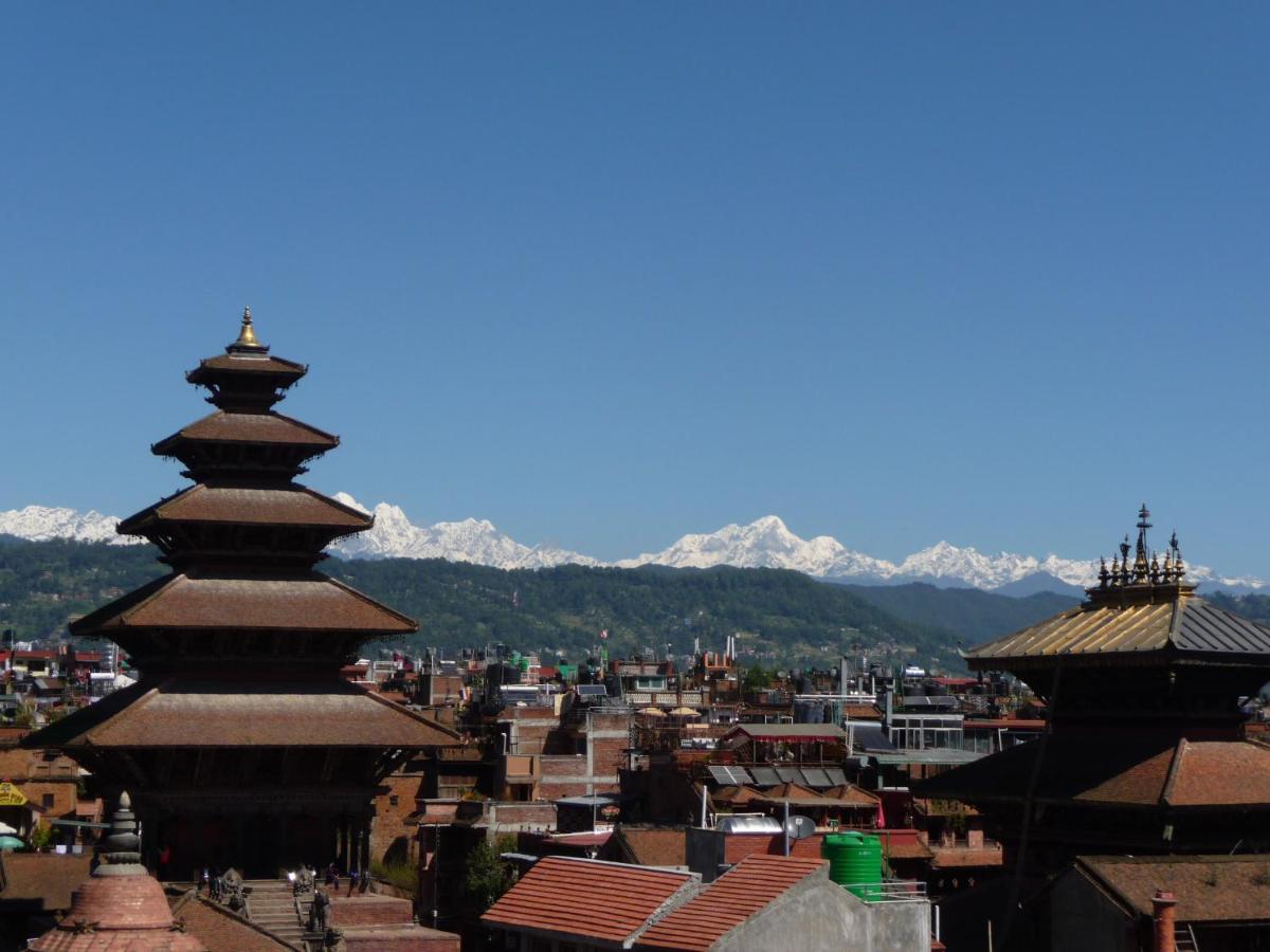HOTEL RUPAKOT AND ROOFTOP RESTAURANT - Housity