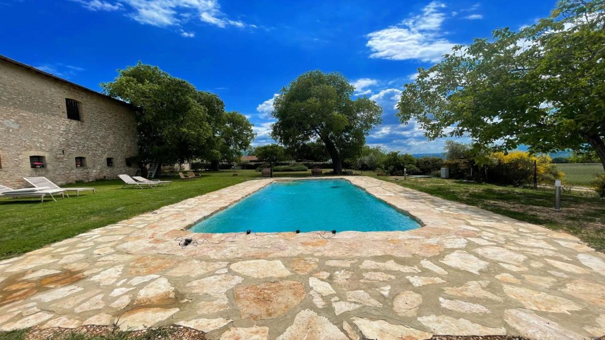 Exclusive Pool-open All Year-spoleto Biofarm-slps 8-village shops, bar1 km 7 - Housity