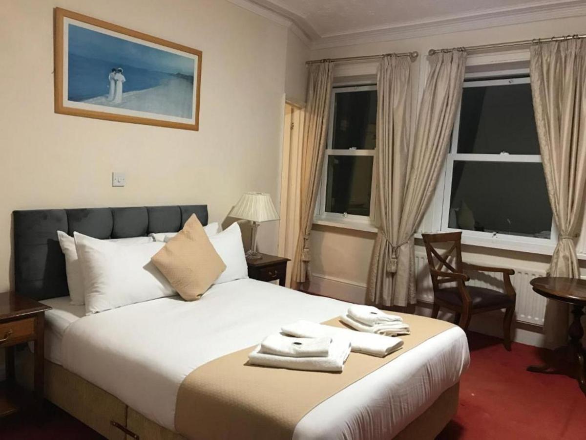OYO Diamond Hotel Eastbourne - Housity