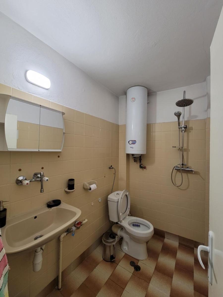 PRISTA APARTMENT - Housity