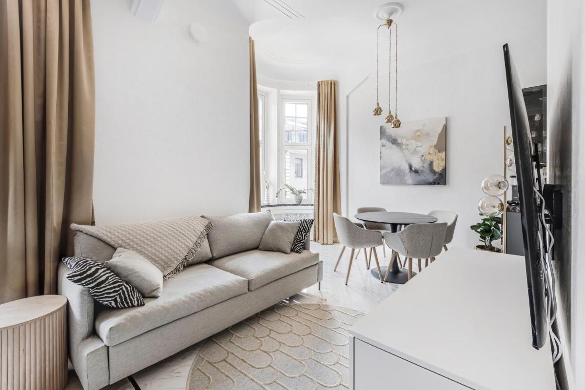 WeHost Marble and Brands in the Heart of Helsinki @Vuorikatu 8 - Housity