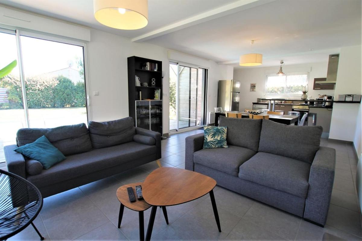 VILLA CHACOU - Piscine chauffee - Housity