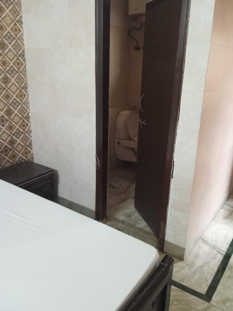 Virandavan Chatnaiya - Housity