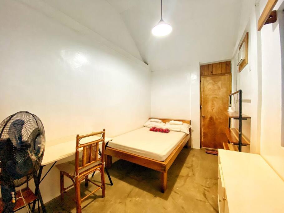 Full House 4BR, 4Bath with AC and Cliff Views and Free Motorbike - Housity
