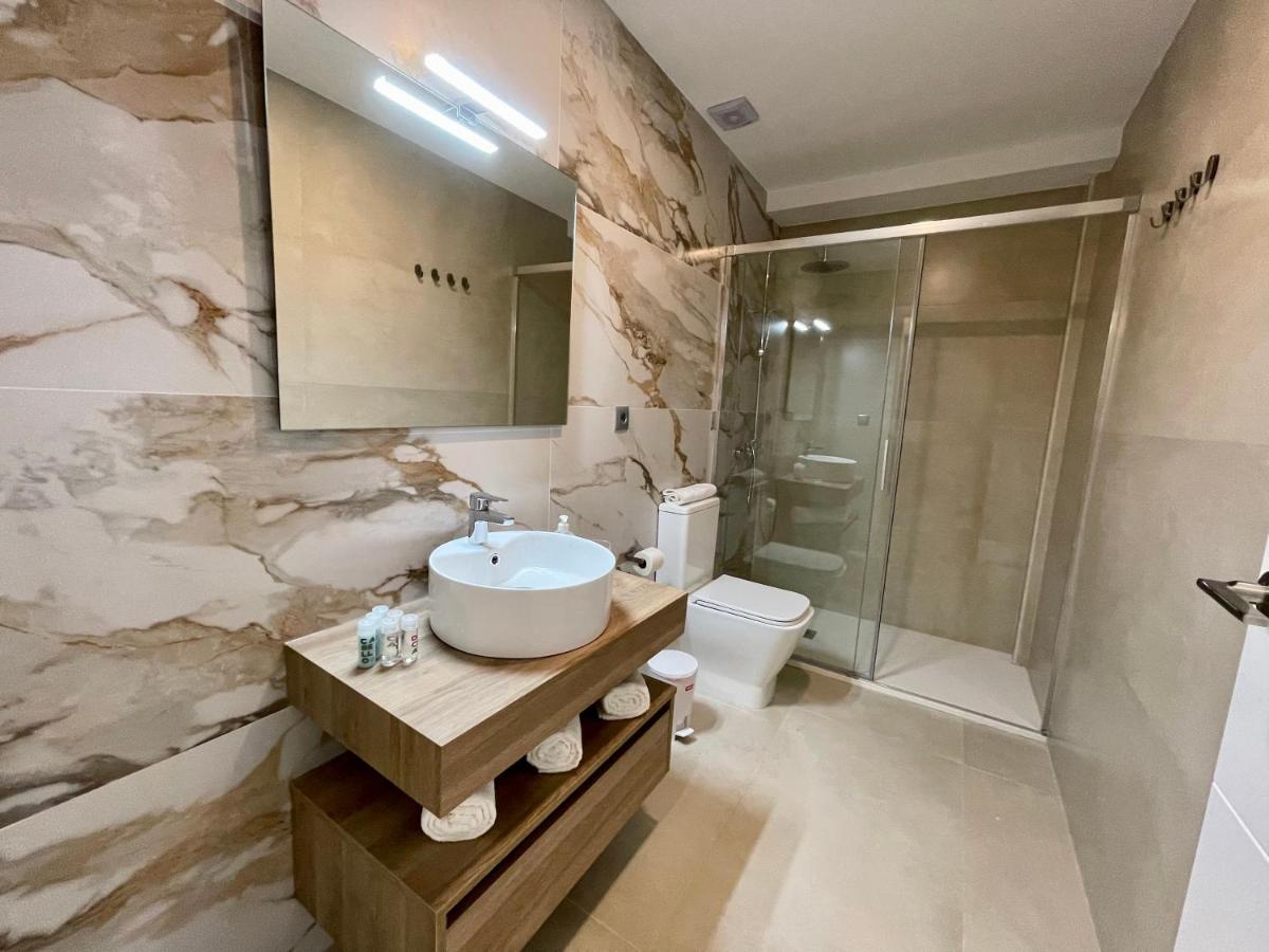 Apartamentos El Olivo - Housity