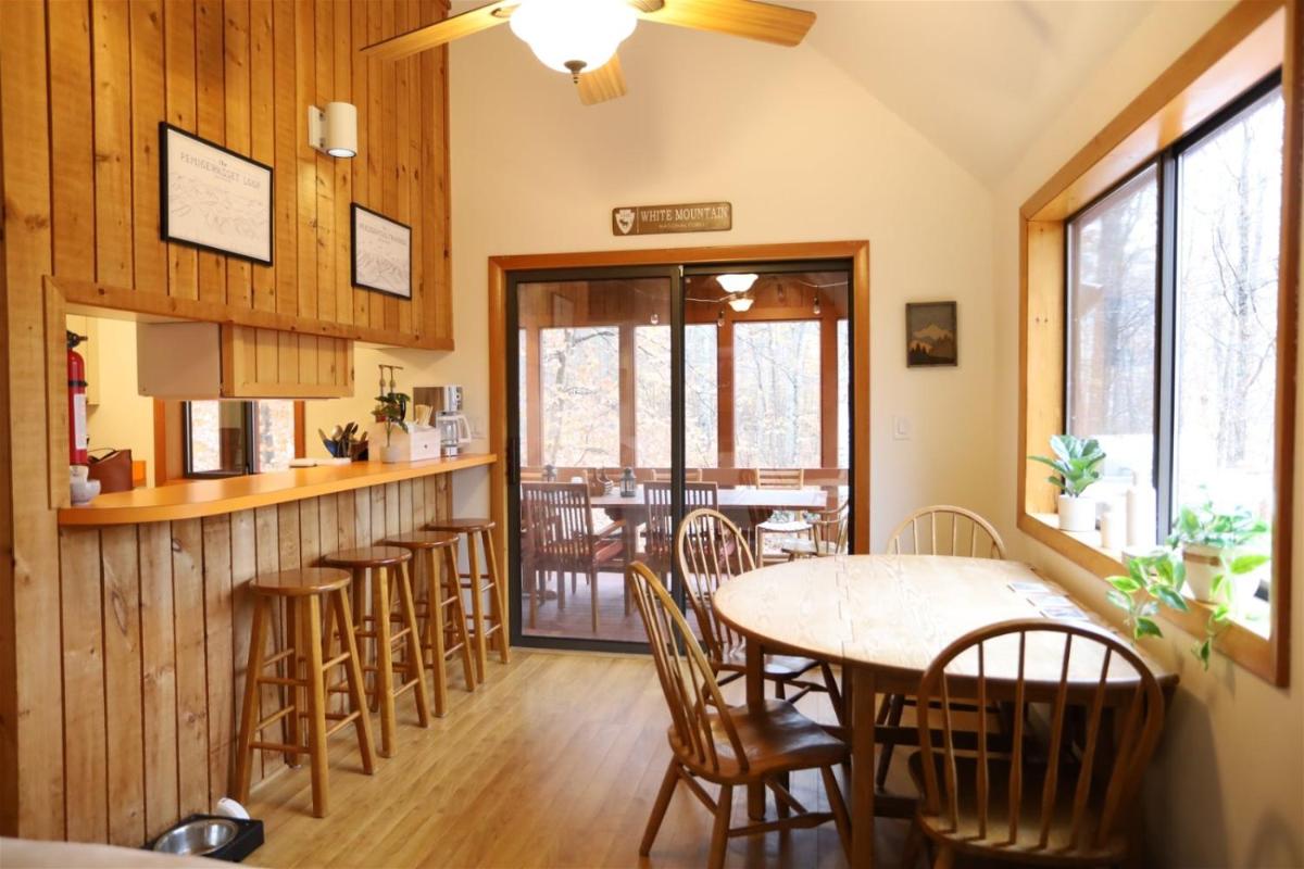Hodgeman Hill 220, Waterville Estates - Housity