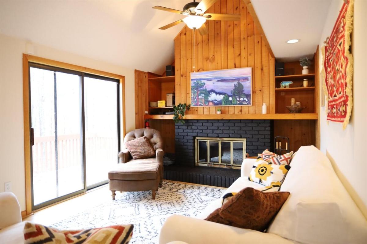 Hodgeman Hill 220, Waterville Estates - Housity