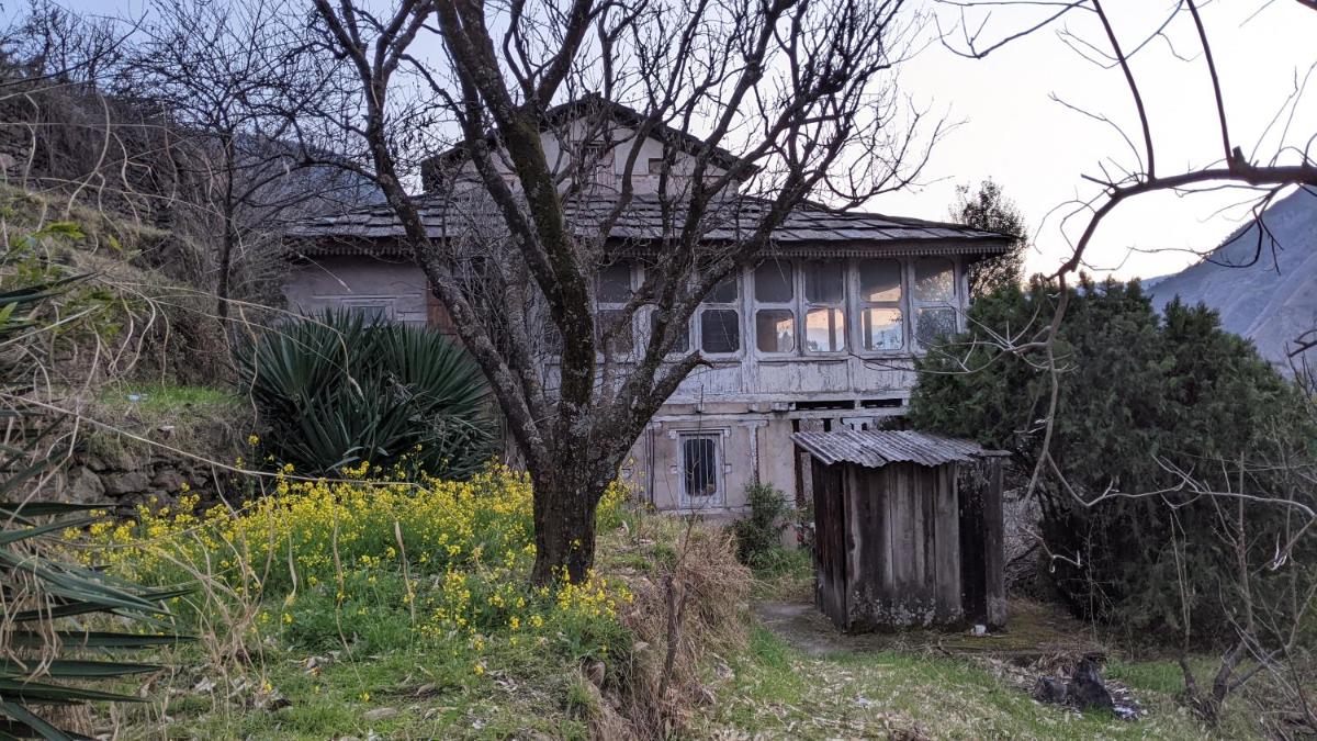 Gypsy Kath House - Entire Private Home - Housity
