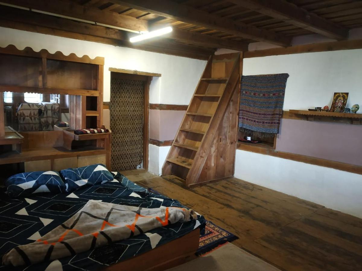 Gypsy Kath House - Entire Private Home - Housity