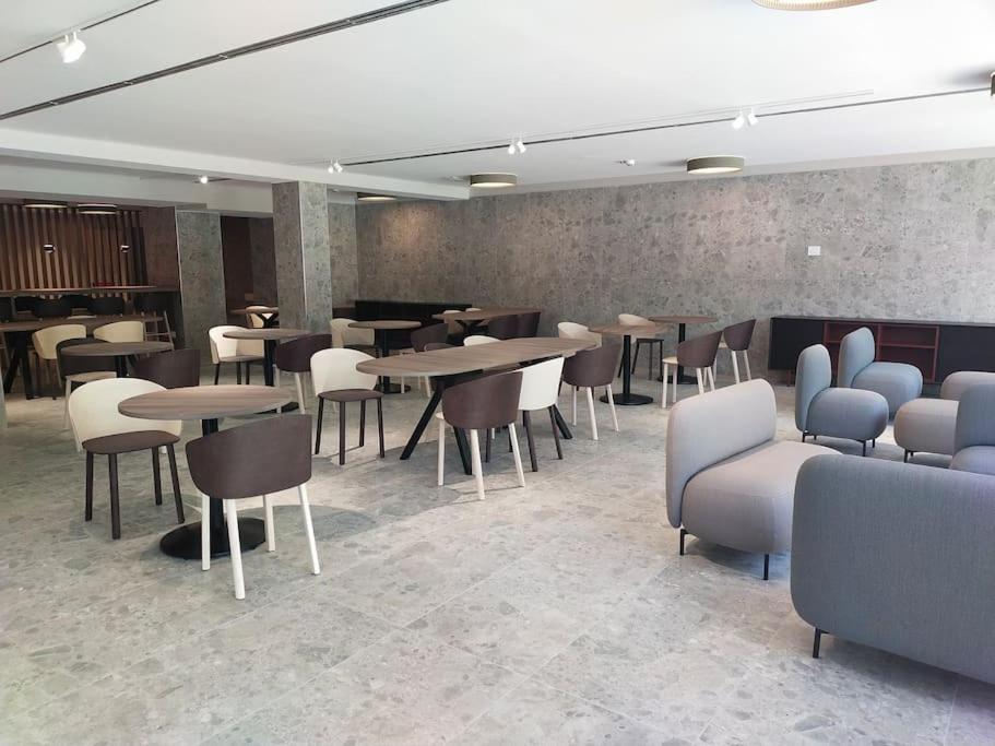 Monolocale luxury studio apartment - Housity