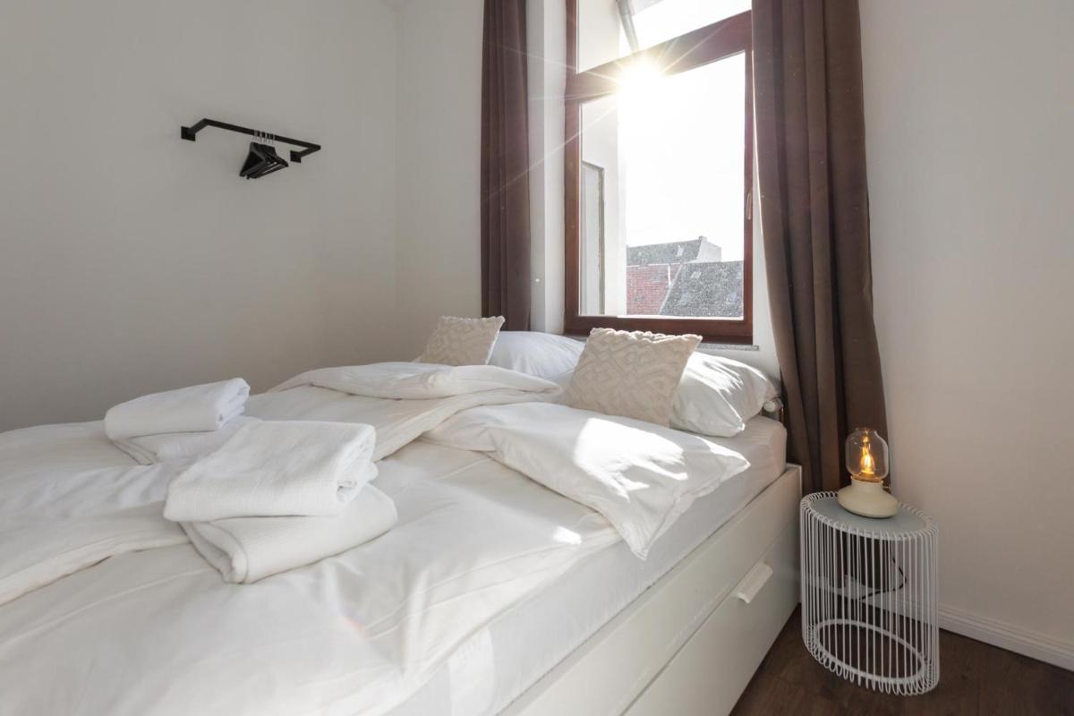 Koje Eins I Großes Apartment mit 2 Schlafzimmern - Housity