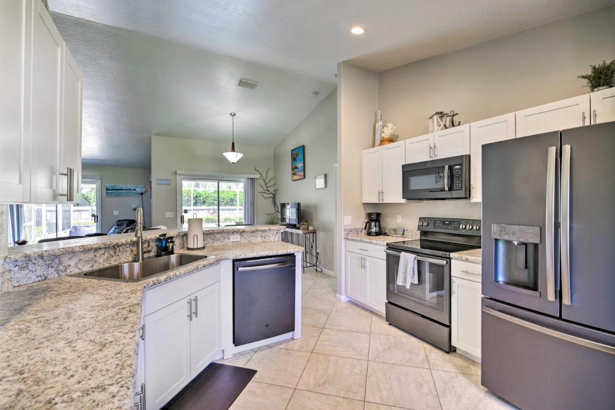 Serene Sebastian Escape with Private Updated Pool - Housity