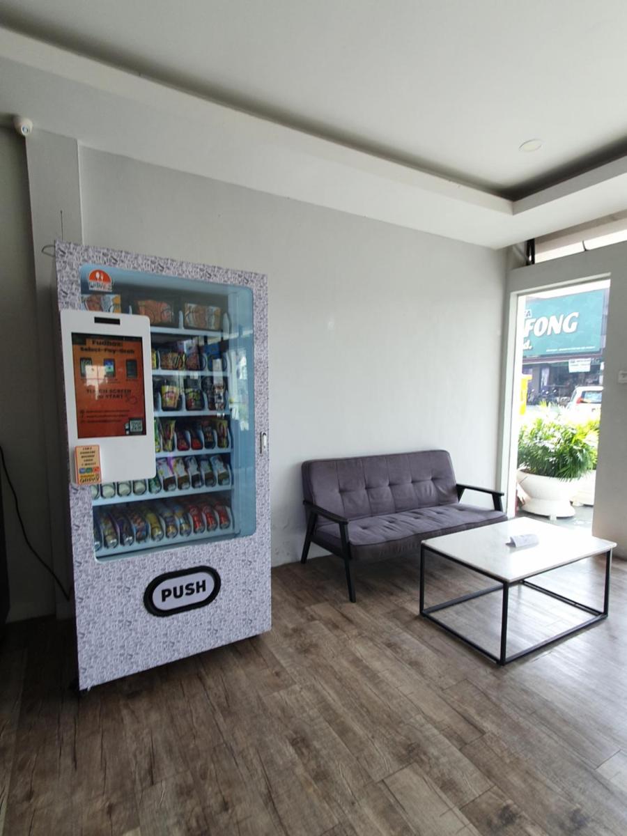 See Foo Hotel - Housity