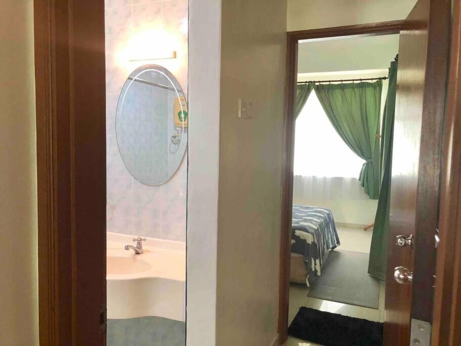 Natural Paradise 3Mins to Beach at Teluk Batik Lumut - Housity