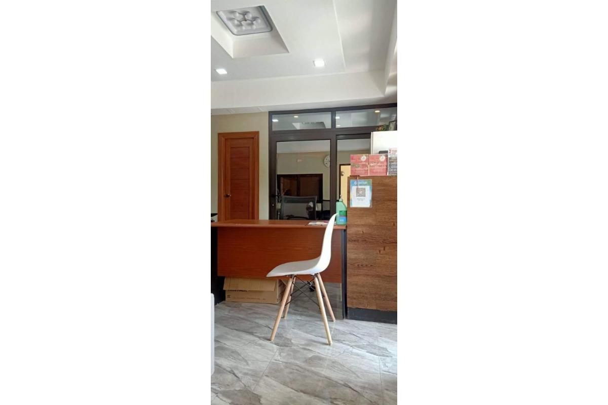 OYO 908 Silverio Suites - Housity