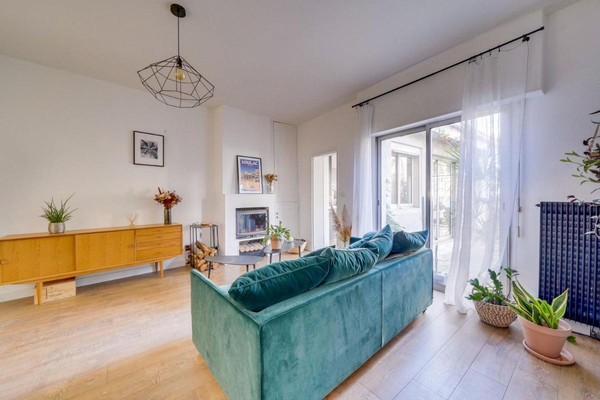 Suitetrails - Beautiful Bordeaux apartment with terrace