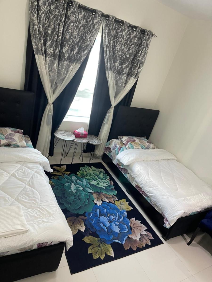 Burj Alshames Triple luxury 1Room - Housity