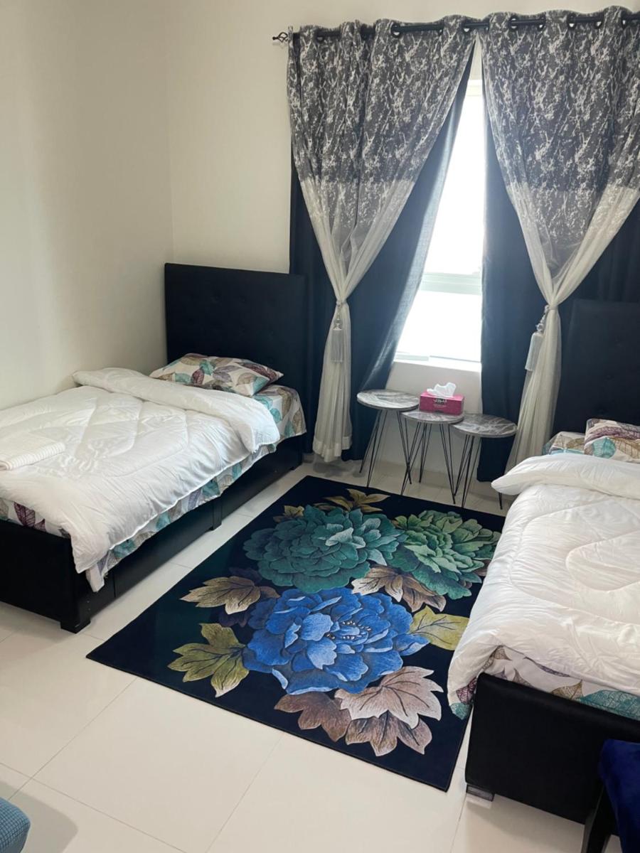 Burj Alshames Triple luxury 1Room - Housity