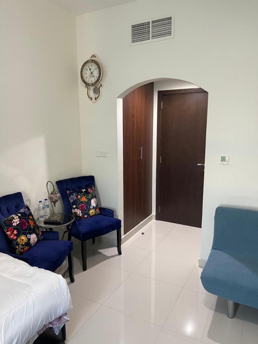Burj Alshames Triple luxury 1Room - Housity