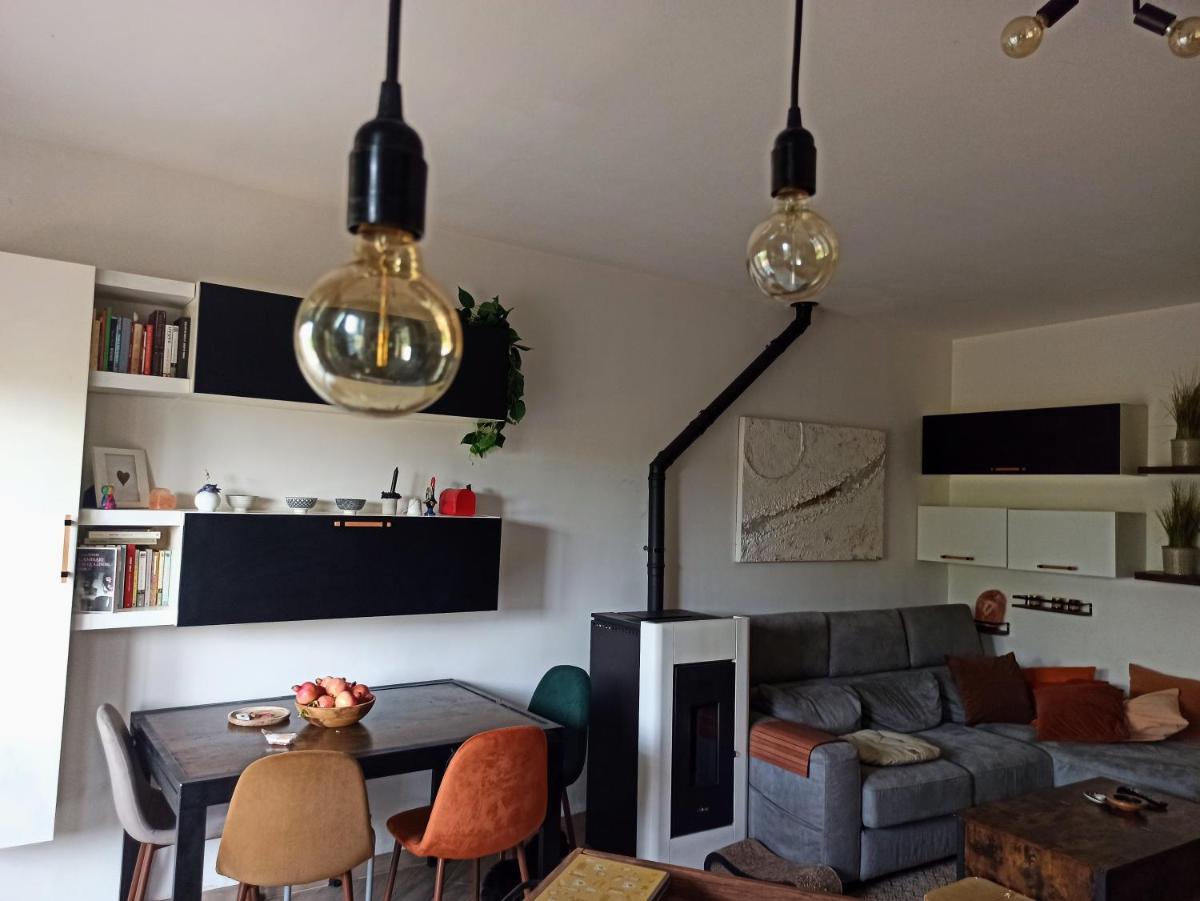 casa condivisa con noi e i nostri due gatti - Housity