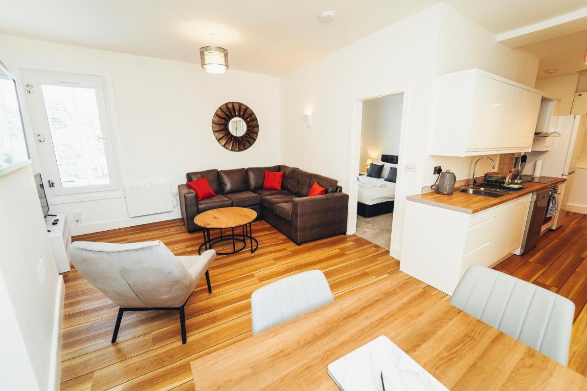 Cottages in Derbyshire - Duffield Apartment - Housity