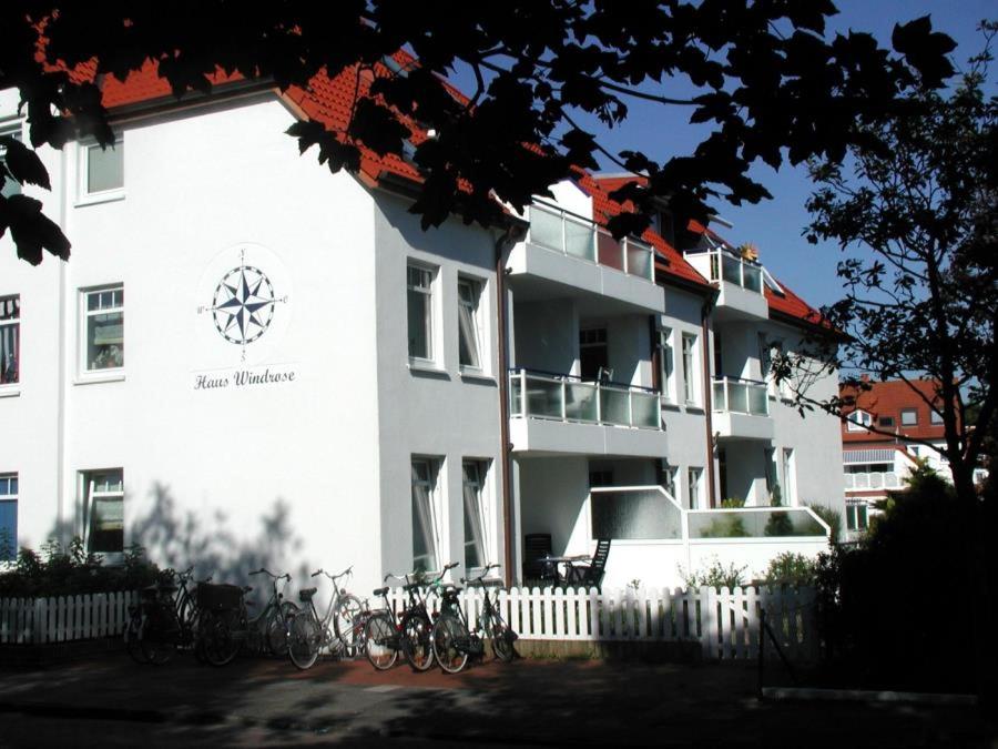 Windrose Windrose 09 - Housity