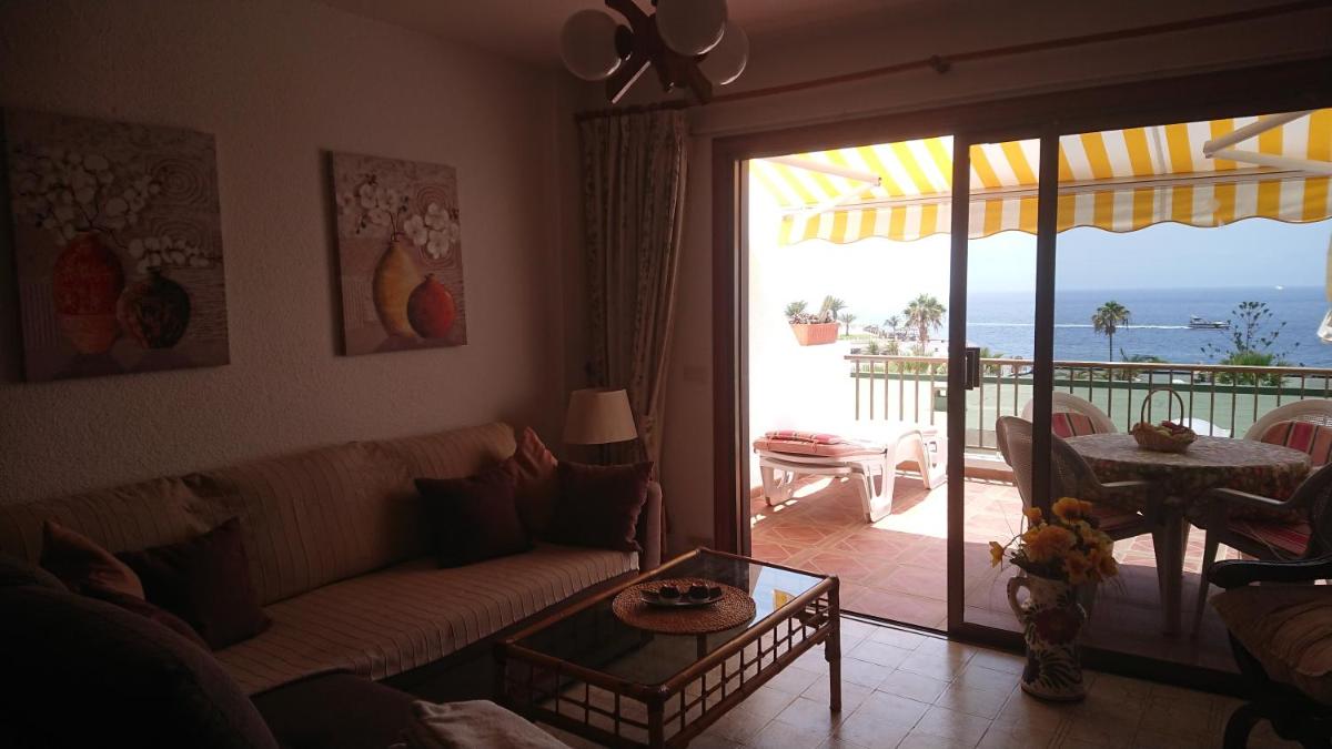 Apartment mit Sonnenterrasse und Panorama - Meerblick, 5 Min. von Hafen + Strand - Housity