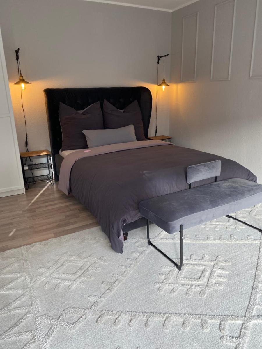 Suitetrails - Buer City Apartment mit Balkon