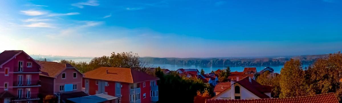 Queens Panorama - Housity