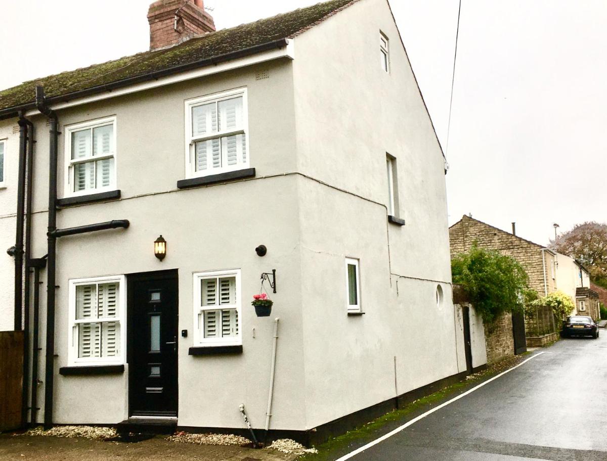 St Mary's Cottage - Housity