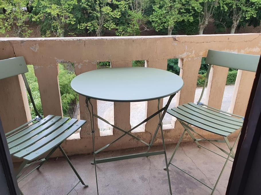 Studio avec balcon vue sur le Tech - Housity