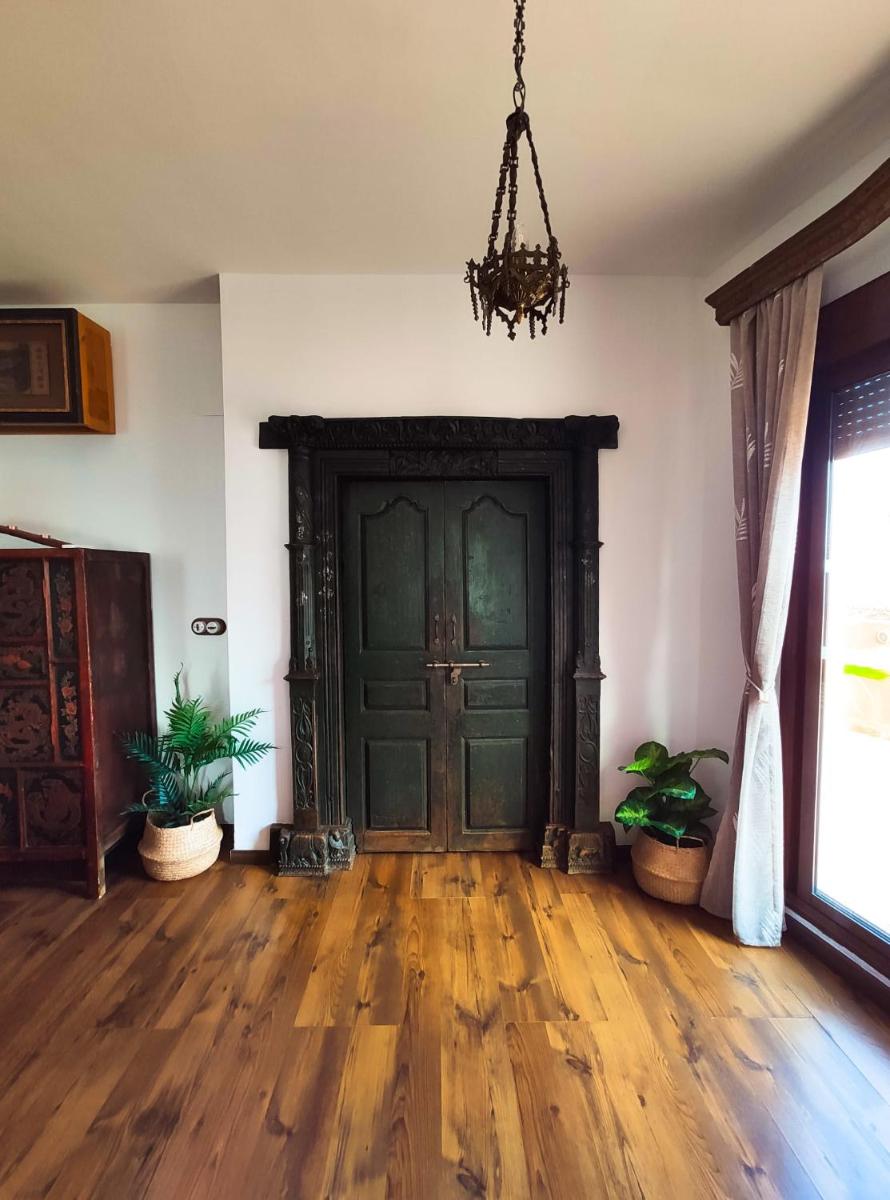 Suitetrails - Ático Imperial GARAJE GRATIS Centro Terraza Aire Acond Solarium 2 baños wifi a 1minuto de la Plaza Cabildo