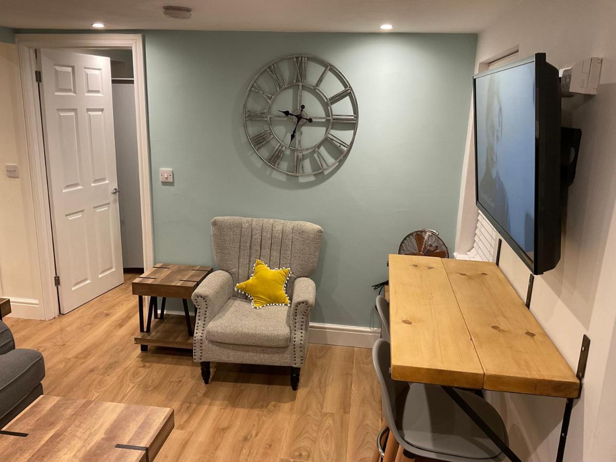 1 bed Home from Home Apartments - Housity