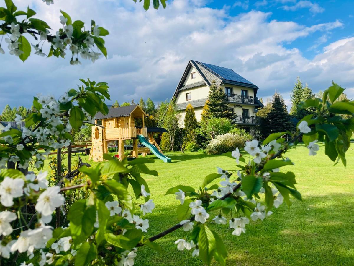 Agroturystyka Pod Modrzewiem - Housity