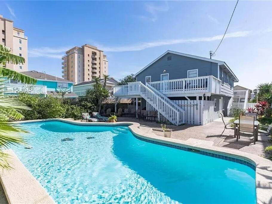 Gorgeous Beach House w Pool Steps Away from Beach - Housity