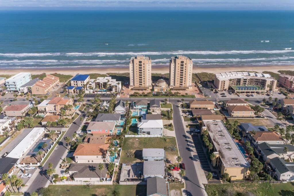 Gorgeous Beach House w Pool Steps Away from Beach - Housity