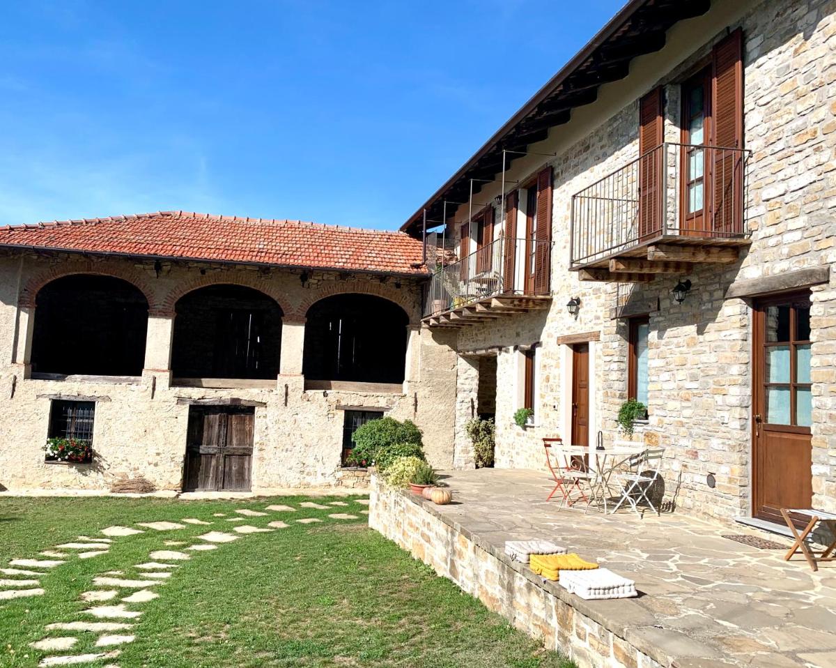 Cascina Villa - Casa di campagna tra le nocciole - Housity