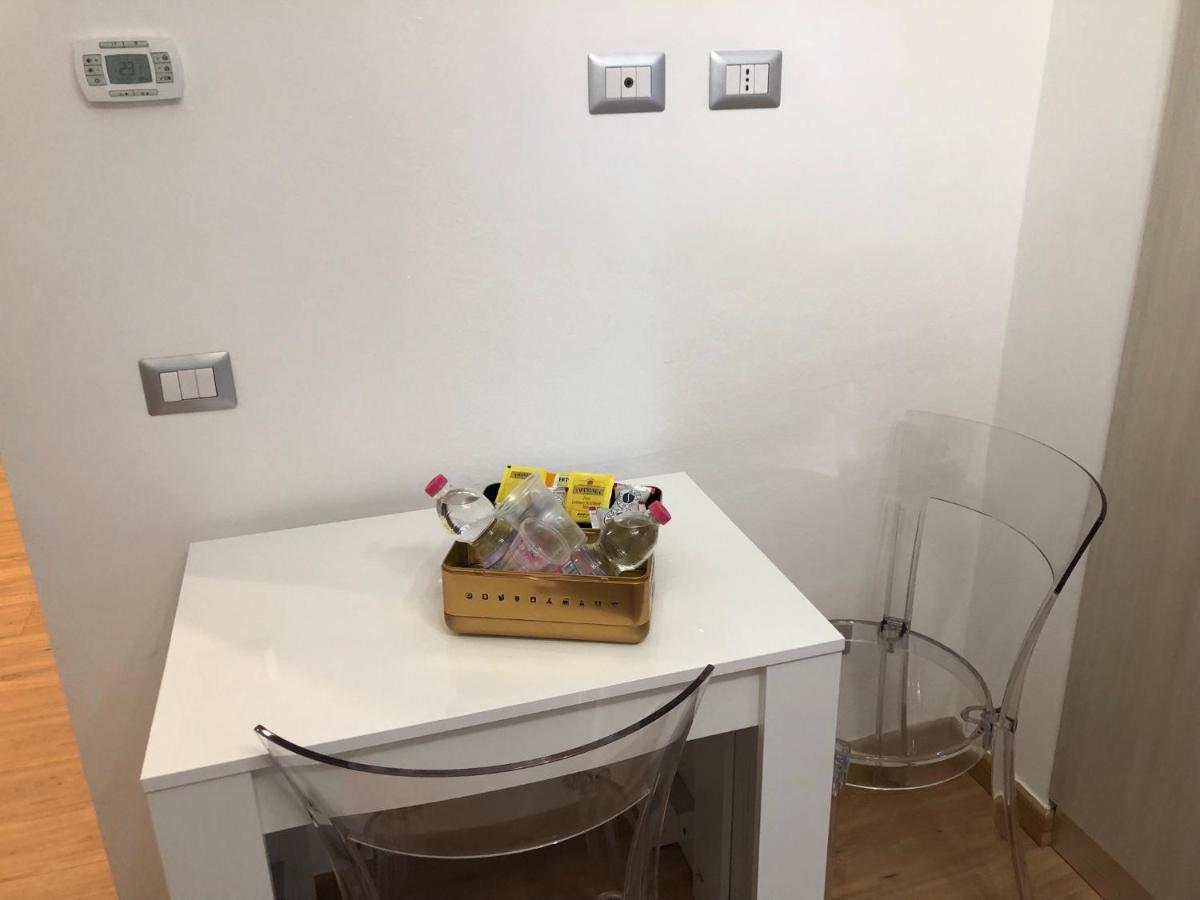RaffaelloElegante appartamento ideale casa vacanze affari - Housity