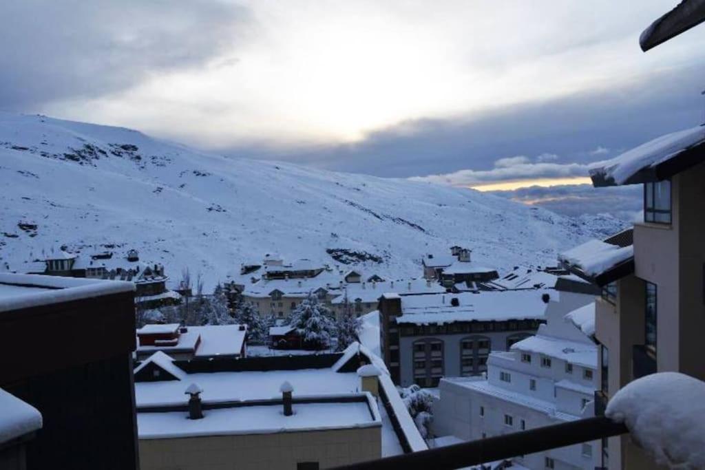 Apartamento Little Rest Gorbea Sierra nevada Zona baja, 4 pax, garaje, wifi - Housity
