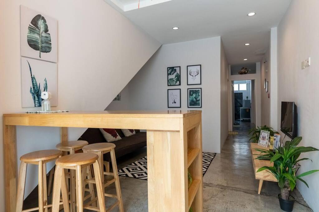 New Granny Cozy House Georgetown 2-6pax - Housity