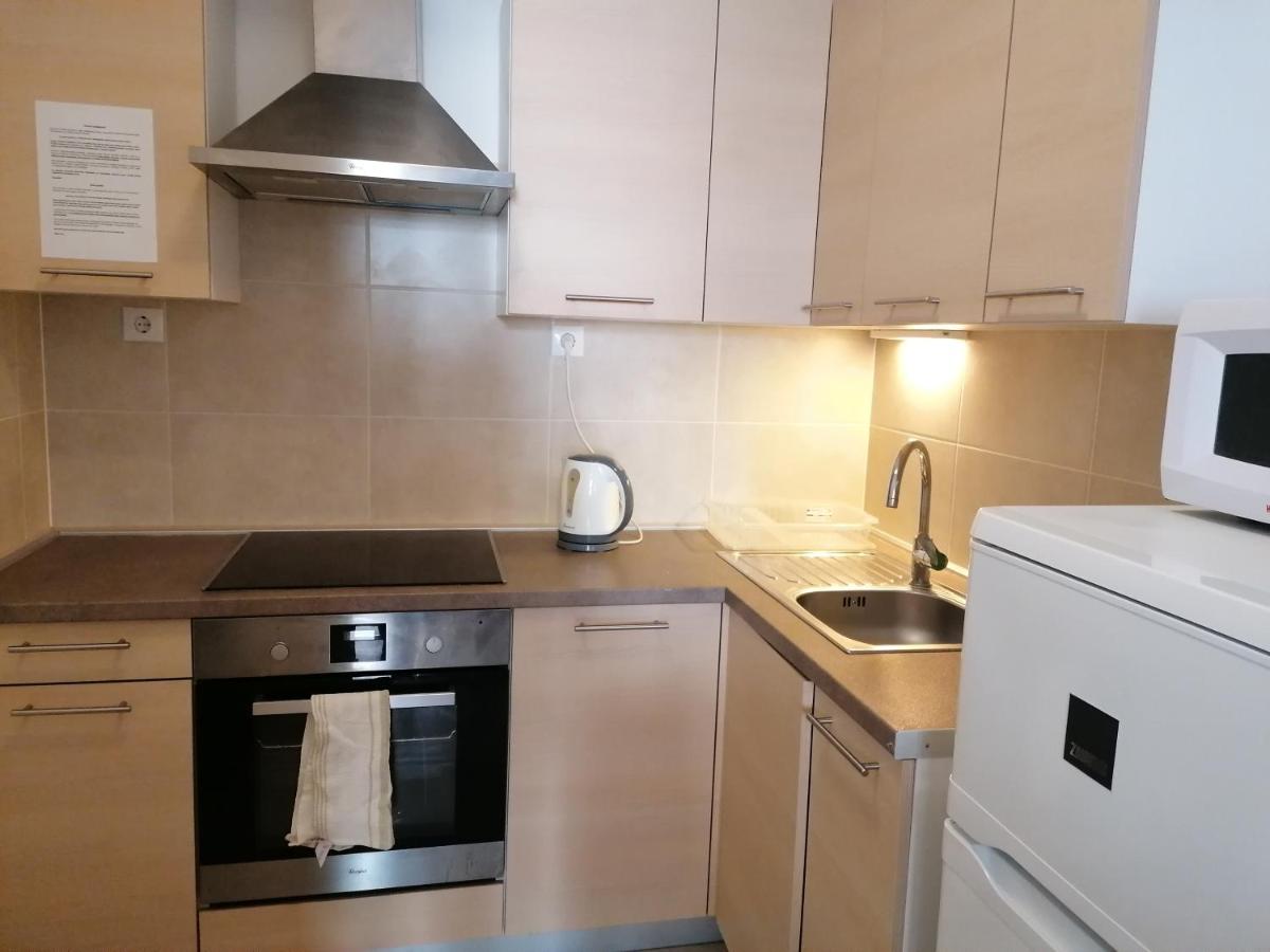 Corvin holiday Apartments hotel - Housity